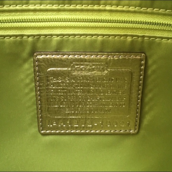 Bundle of 2 NWT Authentic Coach Poppy Legacy Glam - Picture 8 of 8